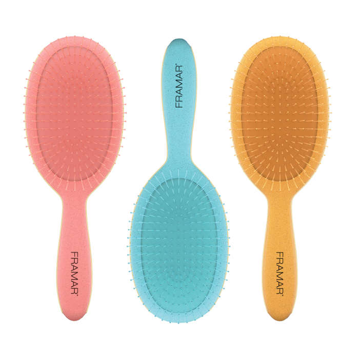 Baecation Detangle Brush